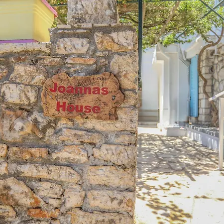 아파트 Joannas Sea-view Stone House