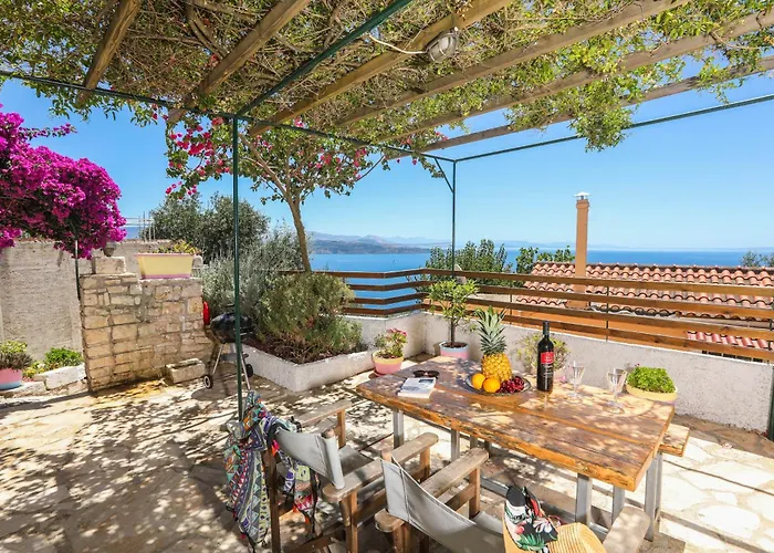 Joannas Sea-view Stone House Διαμέρισμα *