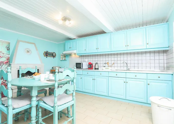 Joannas Sea-view Stone House * Katávolos